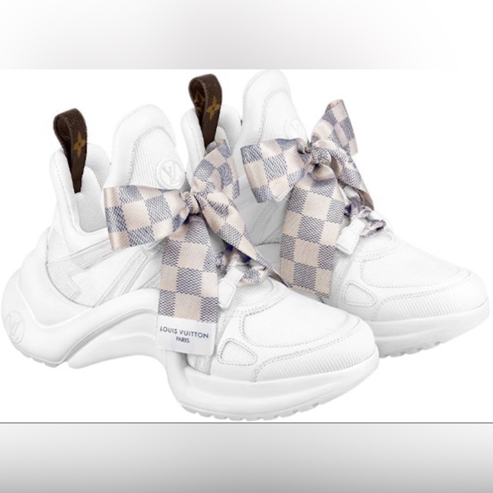 Louis Vuitton Archlight White with monogram Bow laces , Size US 7.5, EU 37.5